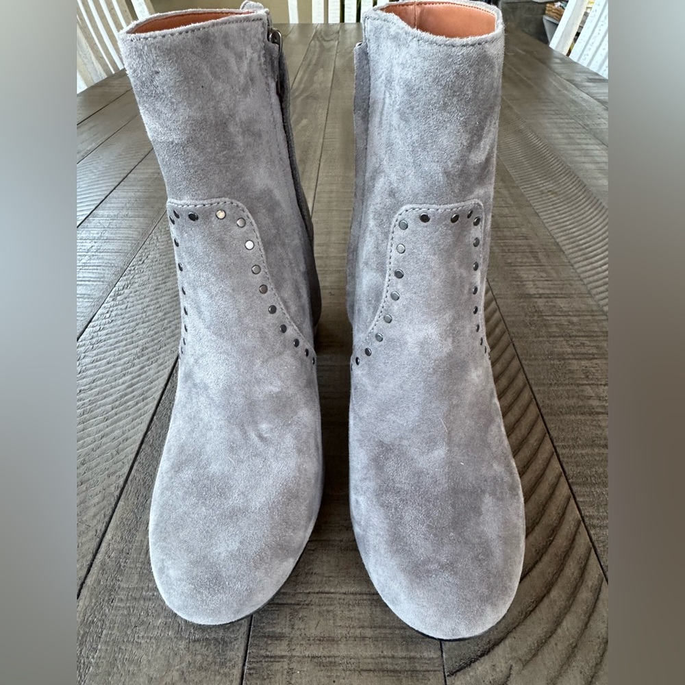 Coach Farrah Booty Heather Grey - Suede Heeled Boots Women’s Size 8B (NWOT) - Picture 2 of 12